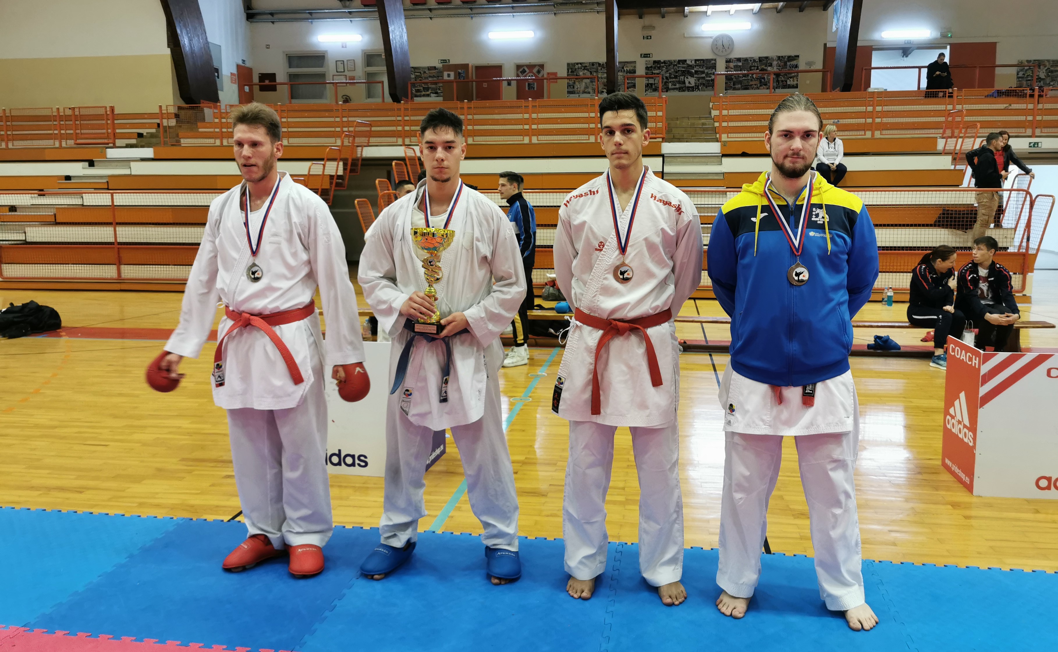 MEDIJI-26B-22-UROŠ MARKULJEVIČ JE POSTAL DRŽAVNI PRVAK PRI MLAJŠIH ČLANIH NAD 84 KILOGRAMOV